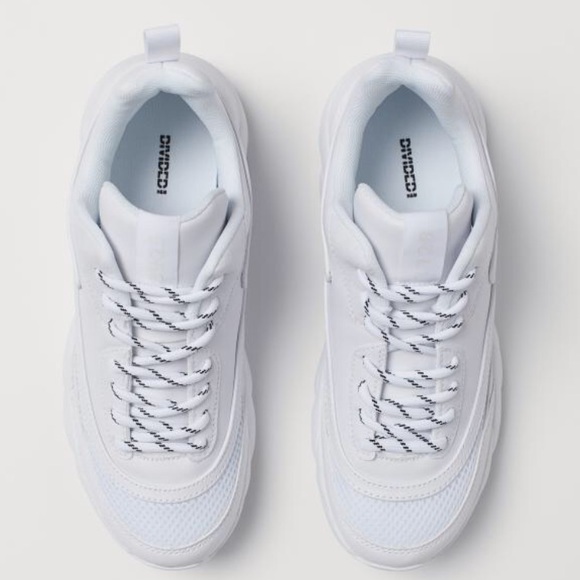 Brand New Mesh Sneakers - Picture 3 of 3